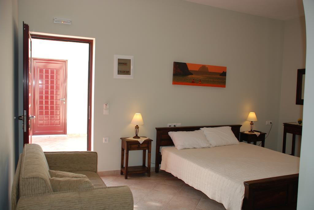 Vilana Studios Kalamos (Kythira) Quarto foto
